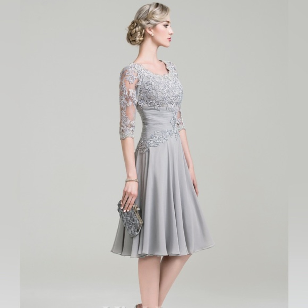 A-line Scoop Knee-Length Chiffon Lace With Pleats Mother of the Bride Dress - Picture 3 of 10